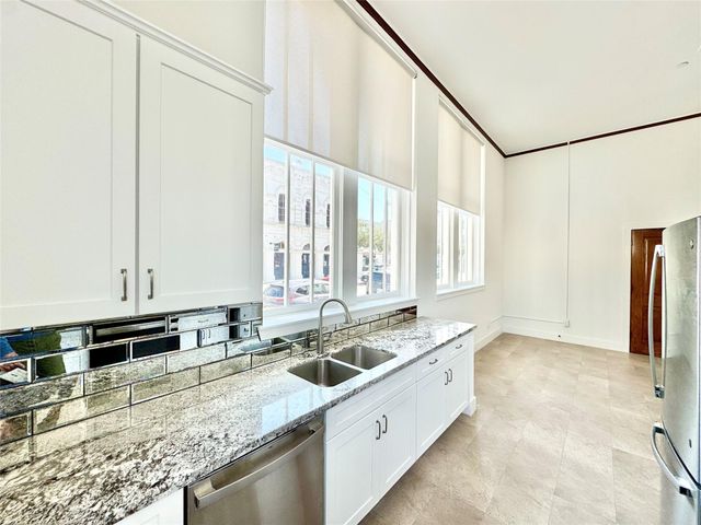 2102 Mechanic Street 102, Galveston, TX 77550