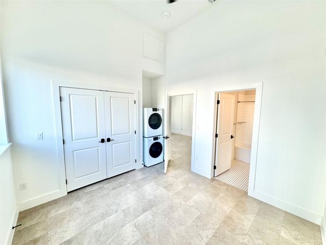 2102 Mechanic Street 102, Galveston, TX 77550