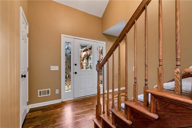 4570 Deep Creek Drive, Sugar Hill, GA 30518