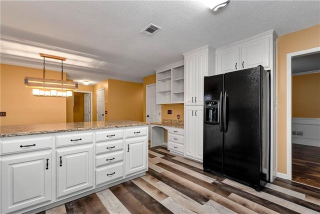 4570 Deep Creek Drive, Sugar Hill, GA 30518