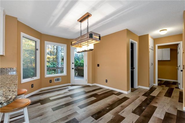 4570 Deep Creek Drive, Sugar Hill, GA 30518