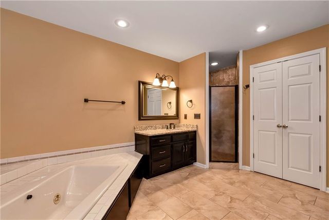 4570 Deep Creek Drive, Sugar Hill, GA 30518