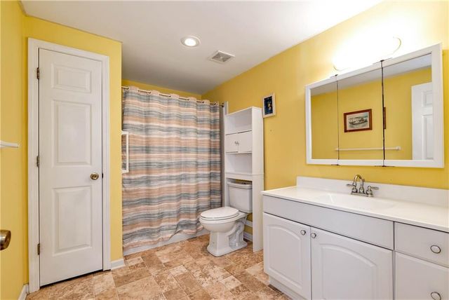 4570 Deep Creek Drive, Sugar Hill, GA 30518