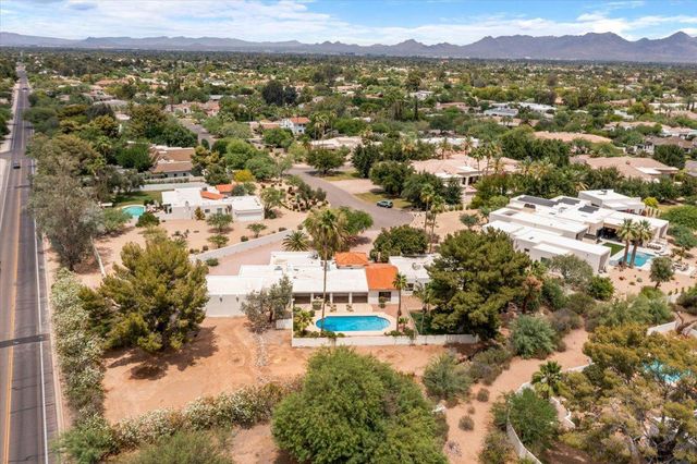 5209 E Via Buena Vista, Paradise Valley, AZ 85253