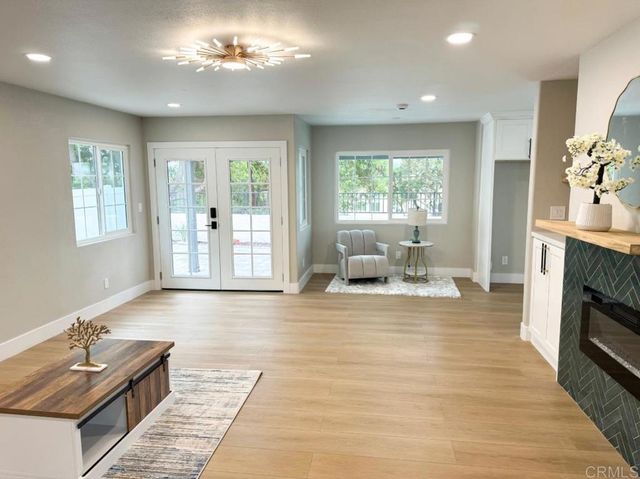 2030 San Remo Drive, Oceanside, CA 92056