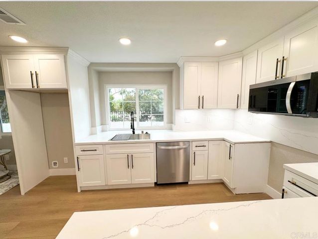 2030 San Remo Drive, Oceanside, CA 92056