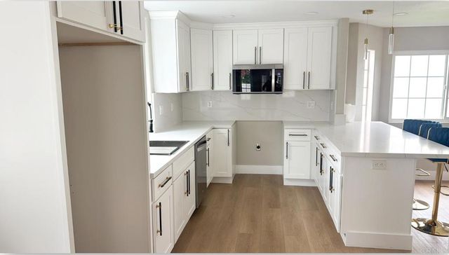 2030 San Remo Drive, Oceanside, CA 92056