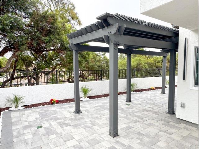 2030 San Remo Drive, Oceanside, CA 92056