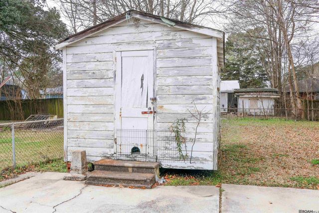 3765 Webb Dr, Baton Rouge, LA 70805