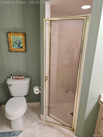 20578 Hillsboro Drive, Macomb Township, MI 48044