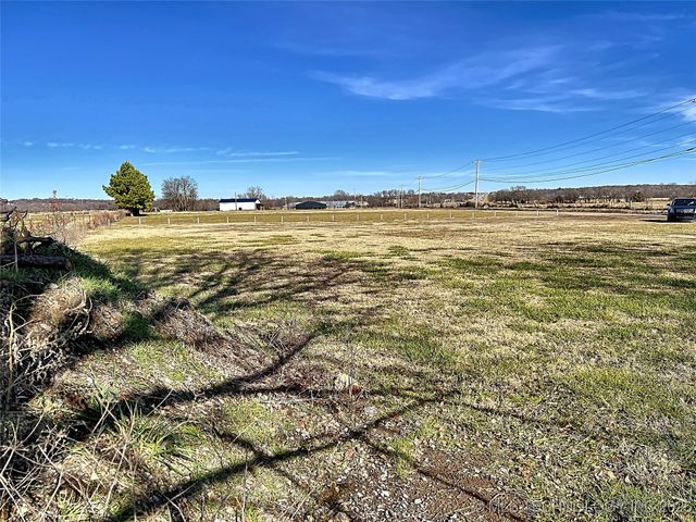 1998 W Allen Road, Tahlequah, OK 74464