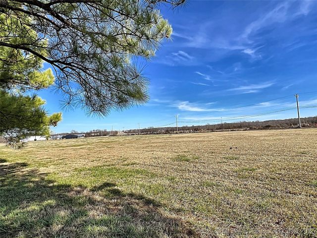 1998 W Allen Road, Tahlequah, OK 74464