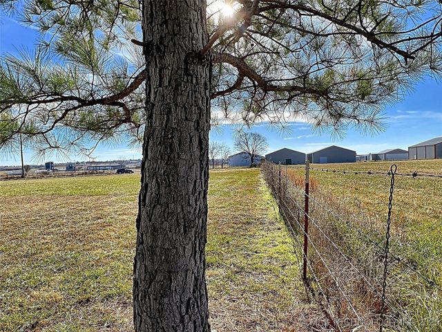 1998 W Allen Road, Tahlequah, OK 74464