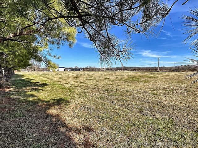 1998 W Allen Road, Tahlequah, OK 74464