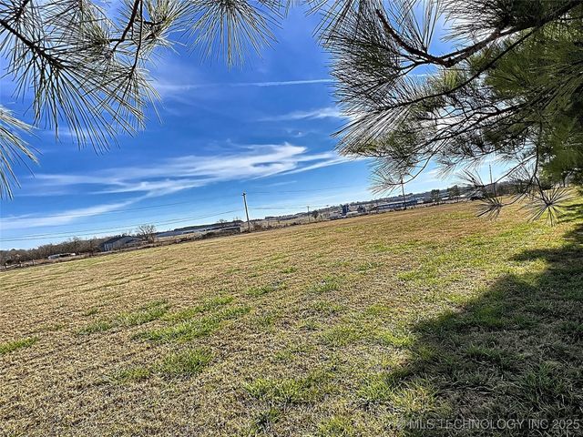 1998 W Allen Road, Tahlequah, OK 74464