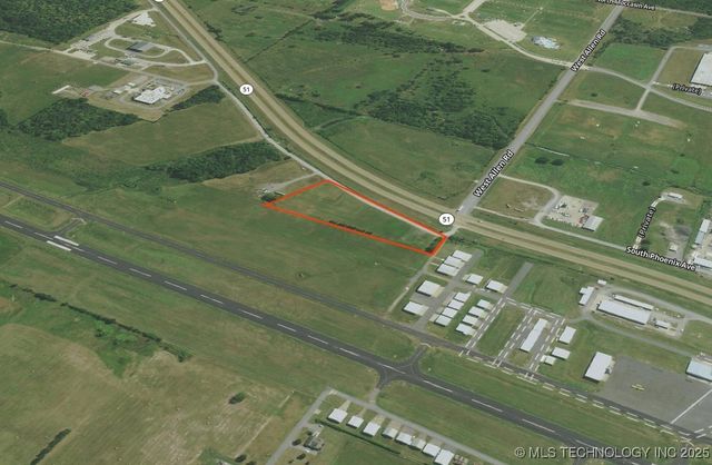 1998 W Allen Road, Tahlequah, OK 74464