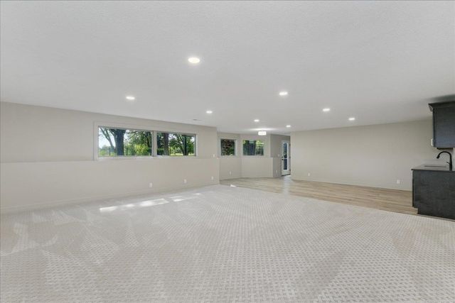 2610 N Wilderness Circle, Wichita, KS 67226