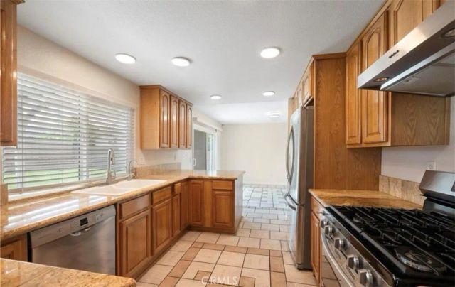 2631 S Cucamonga, Ontario, CA 91761