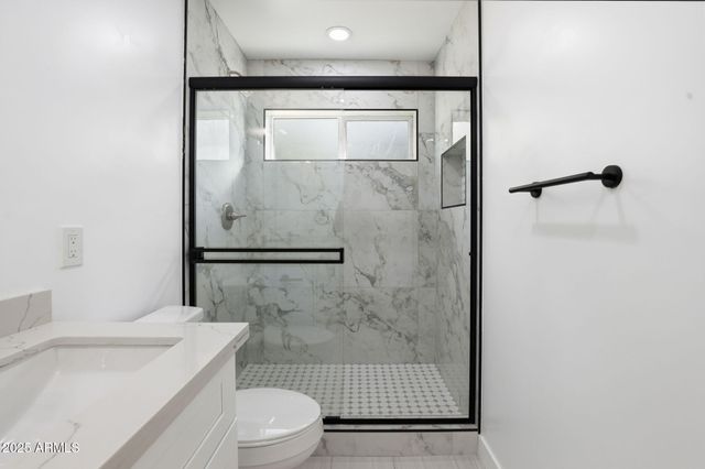 1915 W MISSOURI Avenue, Phoenix, AZ 85015