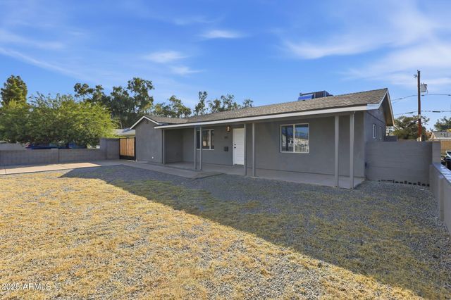 1915 W MISSOURI Avenue, Phoenix, AZ 85015