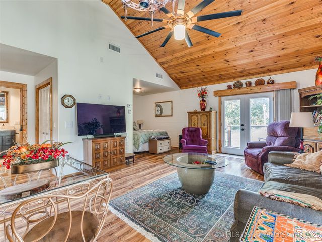 25888 E 191st Street S, Haskell, OK 74436