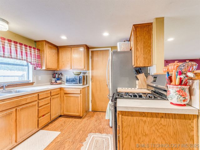 25888 E 191st Street S, Haskell, OK 74436