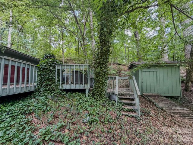 232 Island Creek Road, Lake Lure, NC 28746