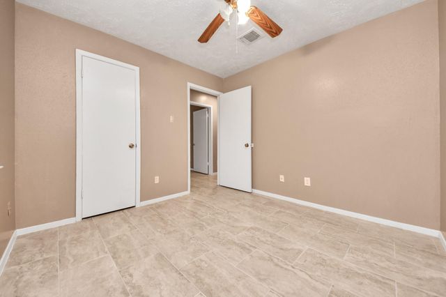 16423 Monte Carlo Lane, Houston, TX 77053