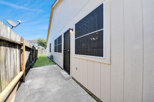 16423 Monte Carlo Lane, Houston, TX 77053