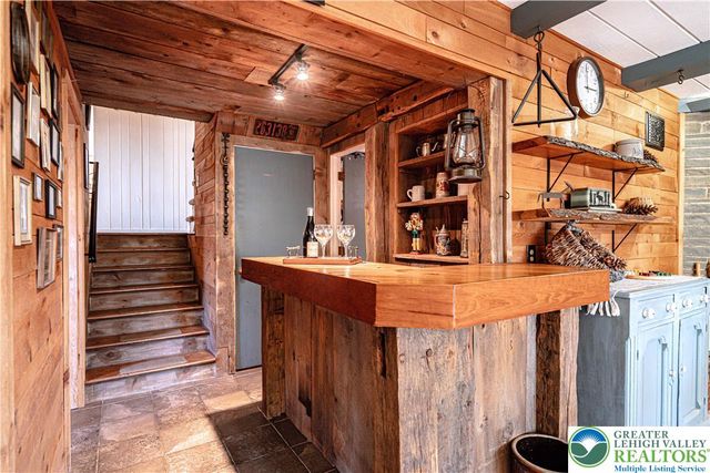 684 Pine Top Trail, Bethlehem City, PA 18017