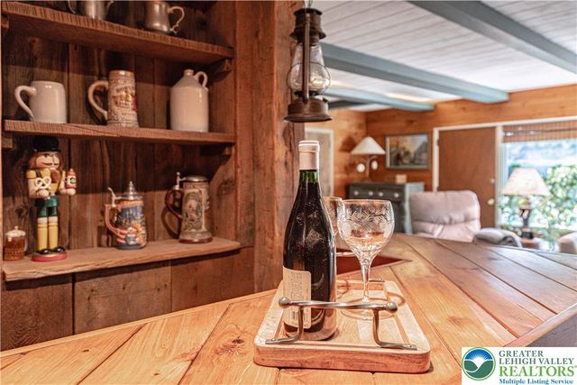 684 Pine Top Trail, Bethlehem City, PA 18017