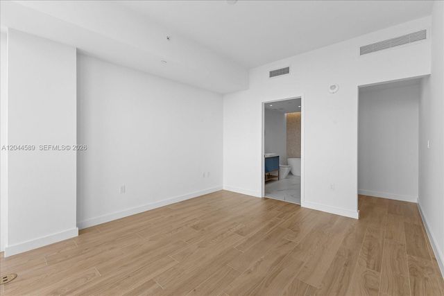 2678 Tigertail Avenue 1001, Miami, FL 33133