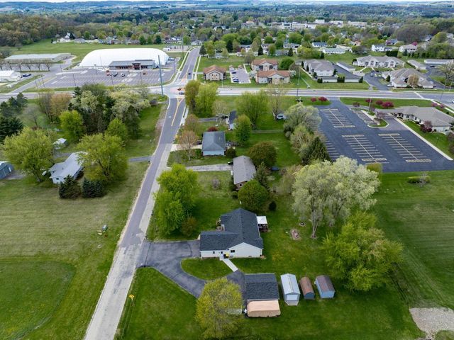 E6649 Fawn Valley Drive, Reedsburg, WI 53959