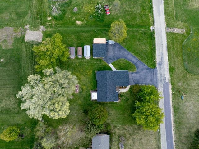 E6649 Fawn Valley Drive, Reedsburg, WI 53959