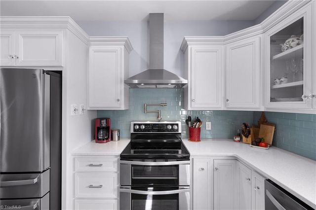 106 Grants Home Trail, Ararat, NC 27007