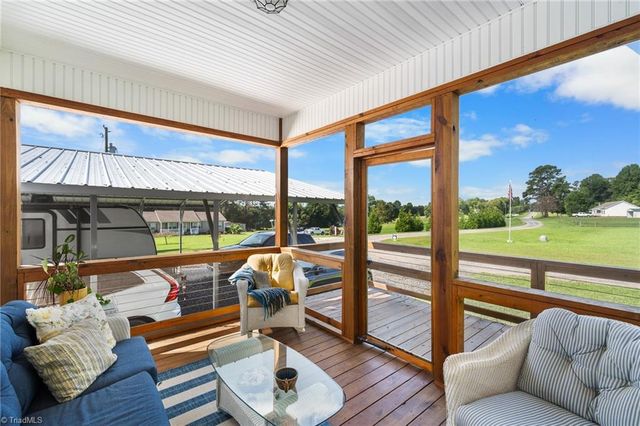 106 Grants Home Trail, Ararat, NC 27007