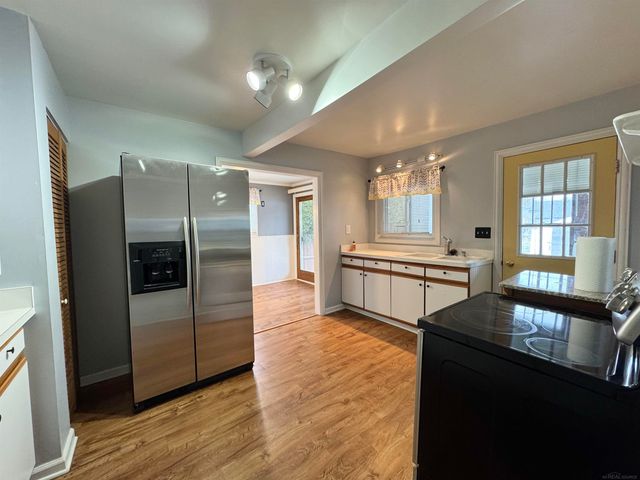 22017 Rosedale Street, Saint Clair Shores, MI 48080