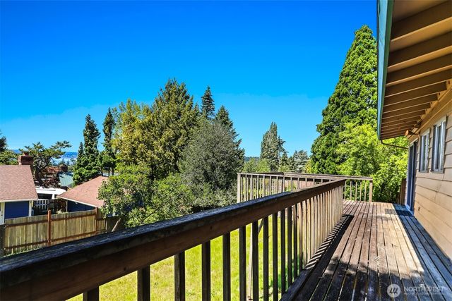 1625 2nd Street, Kirkland, WA 98033