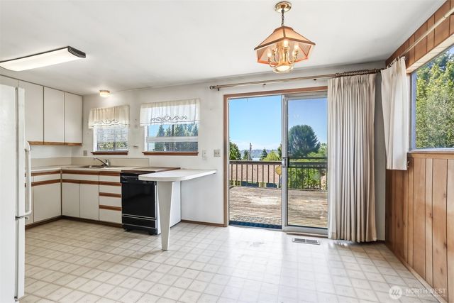 1625 2nd Street, Kirkland, WA 98033