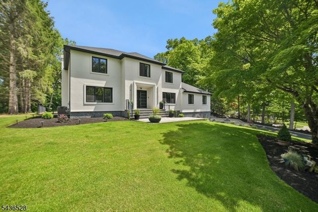 36 Ivy Pl, Wayne Twp., NJ 07470