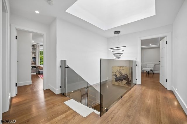 36 Ivy Pl, Wayne Twp., NJ 07470