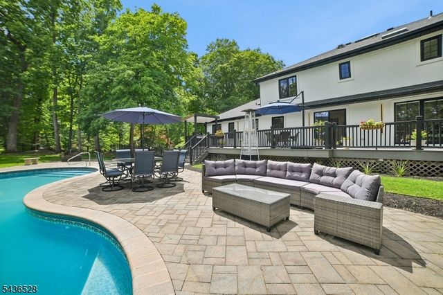 36 Ivy Pl, Wayne Twp., NJ 07470