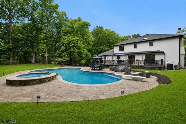 36 Ivy Pl, Wayne Twp., NJ 07470