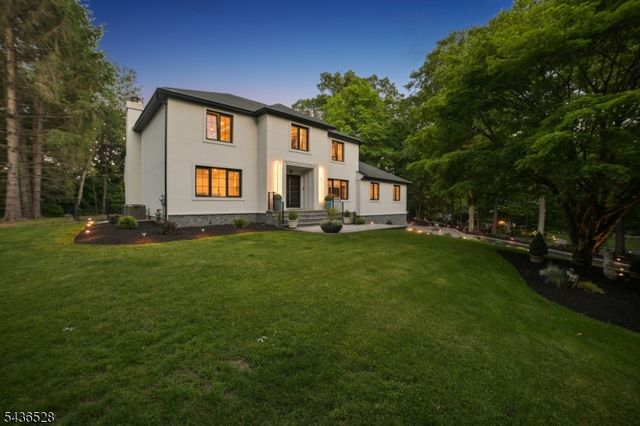 36 Ivy Pl, Wayne Twp., NJ 07470