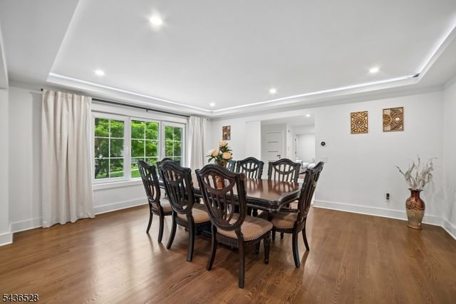 36 Ivy Pl, Wayne Twp., NJ 07470