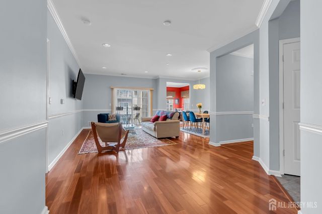 540 Cranbury Road 329, East Brunswick, NJ 08816