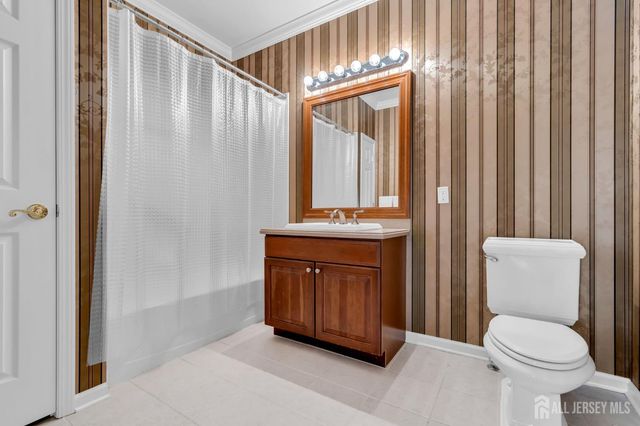 540 Cranbury Road 329, East Brunswick, NJ 08816