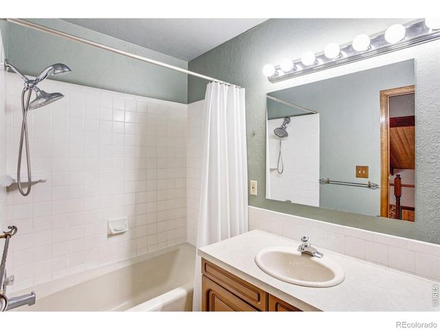 1923 Sauk Hill Road, Loveland, CO 80537