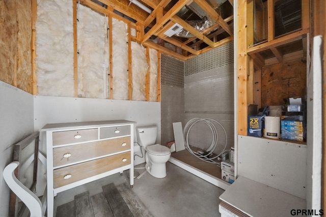 20550 SW Deer Track Circle, Martell, NE 68404