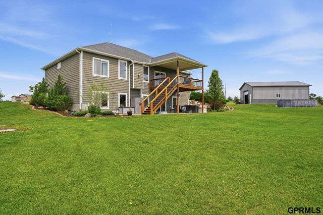 20550 SW Deer Track Circle, Martell, NE 68404